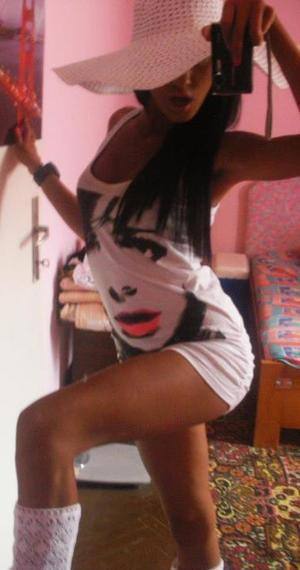 Meet Katelin from Michigan (30) | Discreet Adult Dating