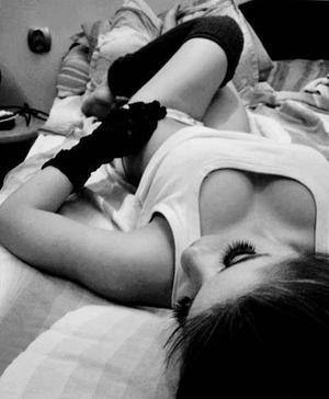 Julia (18) | Florida Adult Dating and Private Meetups