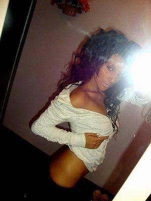 Cloe (29) | Massachusetts Casual Hookup and Chat Profile