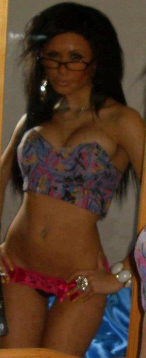 Briana (18) | Tennessee Adult Dating and Private Meetups