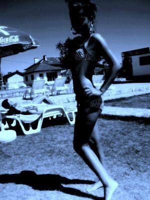 Local profile photo of Sariah, 22, in Auburndale, FL