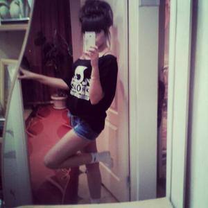 Meet Justina (25) from Tennessee | Confidential Encounters