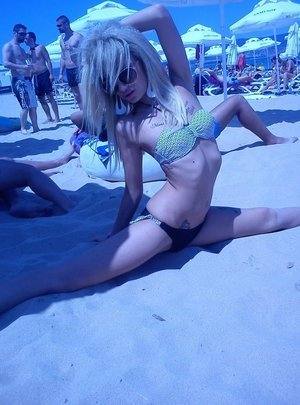 Meet Phoebe (29) from Arizona | Confidential Encounters