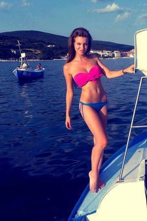 Private Chat with Tiera (28) in North Carolina