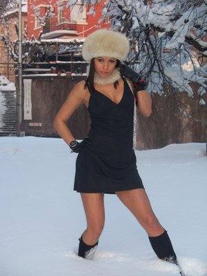 Private Chat with Perla (21) in Illinois