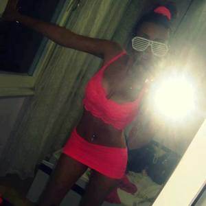 Sandy, age 29, local profile image in Riverside, CA