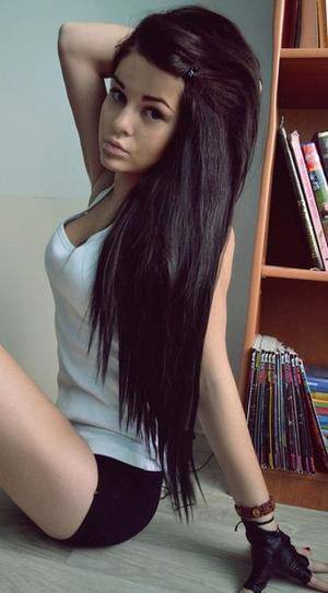 Meet Melisa (22) from Nebraska | Confidential Encounters