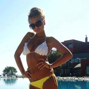 Jessica (29) in Ohio | Discreet Private Dating