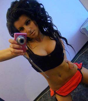 Alize (23) in Florida | Discreet Private Dating