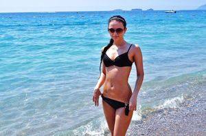 Katrina (18) in California | Discreet Private Dating