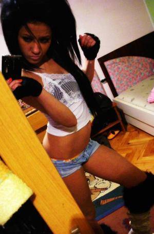 Meet Helena (19) from Quebec | Confidential Encounters
