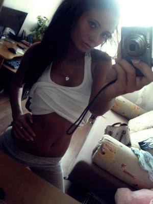 Sylvia, 18, California | Secret Adult Dating Profile