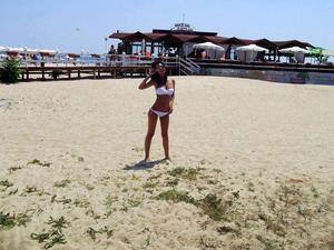 Jena (22) in Florida | Discreet Private Dating