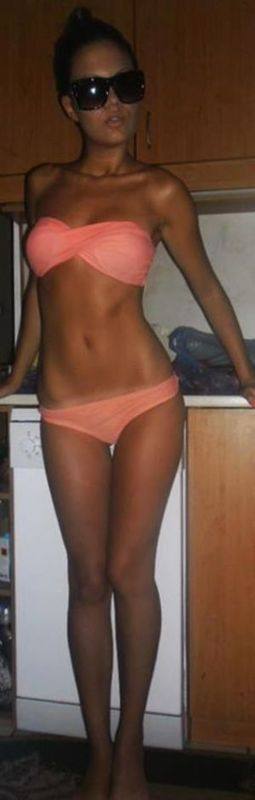 Private Chat with Corinne (20) in Quebec