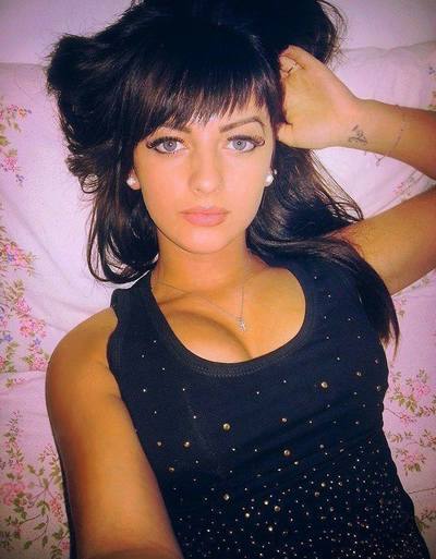 Meet Haleigh (23) from Tennessee | Confidential Encounters