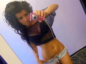Meet Aisha (27) from Wisconsin | Confidential Encounters