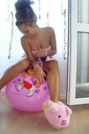 Aileen, 30, Summerfield, NC local dating profile photo