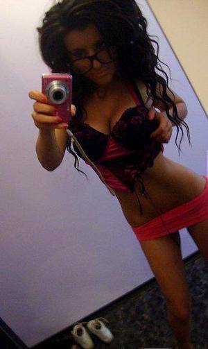 Private Chat with Alexis (28) in British Colombia