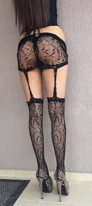 Meet Paulina (27) from Texas | Confidential Encounters