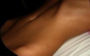 Lindsey (18) in New York | Discreet Private Dating