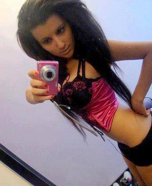 Meet Isabela (26) from Arizona | Confidential Encounters