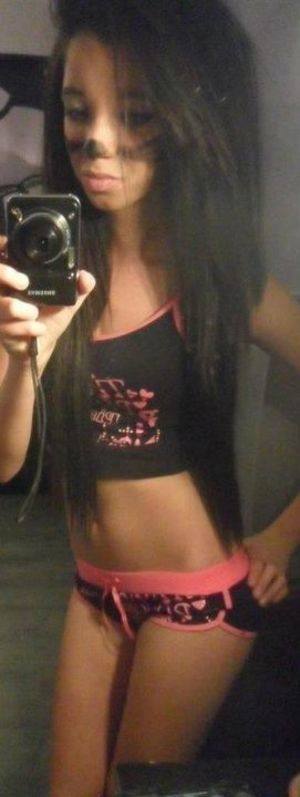 Meet Helen (20) from Oregon | Confidential Encounters