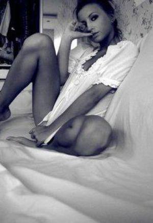 Geneva, 27, Texas | Secret Adult Dating Profile