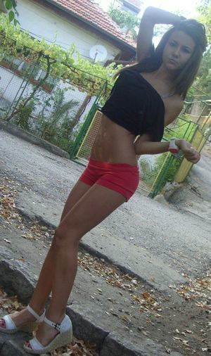 Madeleine, age 30, profile photo from Tennessee