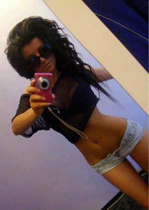 Lindsay (24) in Quebec | Discreet Private Dating