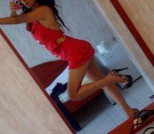 Julia, age 30, local profile image in Arizona