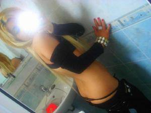 Zoe (20) in Idaho | Discreet Private Dating
