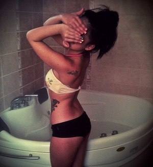 Private Chat with Marina (25) in Alabama