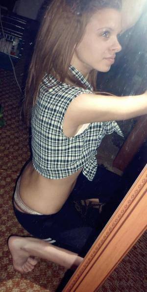 Private Chat with Clare (19) in Texas