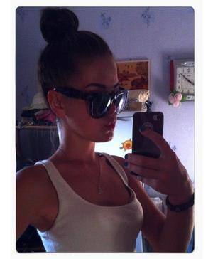 Tara (23) in Quebec | Discreet Private Dating