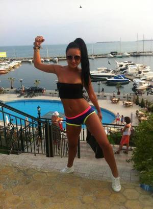 Alaina (23) in Washington | Discreet Private Dating