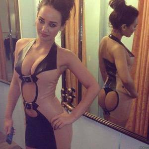 Private Chat with Ashton (29) in South Carolina