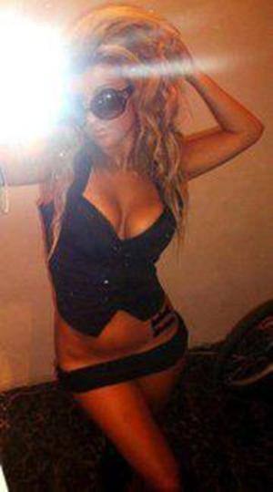 Alexandrea (22) in Quebec | Discreet Private Dating