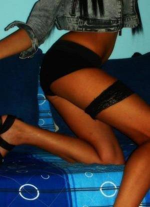 Janae (29) in Quebec | Discreet Private Dating