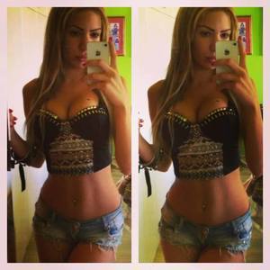 Meet Raina (23) from Pennsylvania | Confidential Encounters