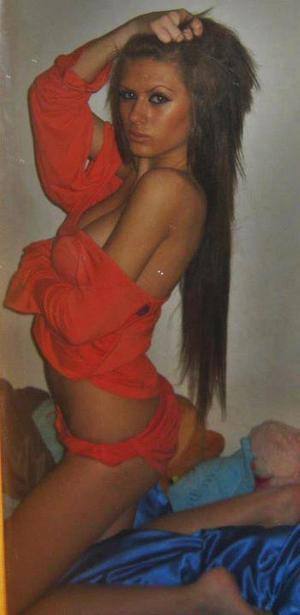 Thalia (19) in Washington | Discreet Private Dating