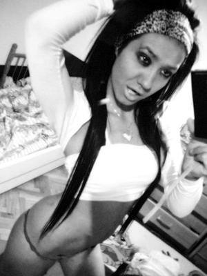 Lea, 28, Tennessee | Secret Adult Dating Profile