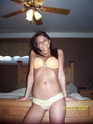 Adult dating profile photo of Sophia (23) in Houston, TX