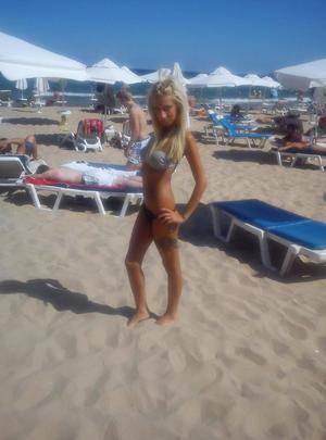 Aliza (29) in Ohio | Discreet Private Dating