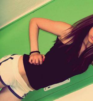 Photo of Helena (22), adult profile in Washington, DC