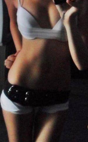 Private Chat with Marisa (29) in California