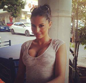 Meet local singles like Annette from Missouri who want to fuck tonight