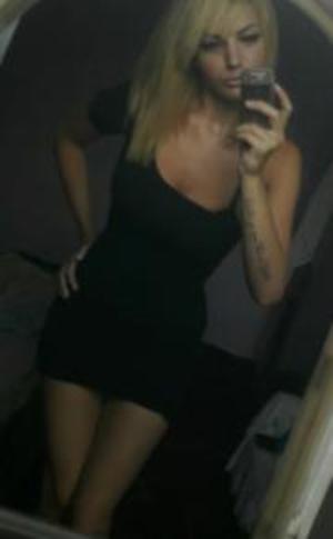 Sarita from Baker, Nevada is looking for adult webcam chat