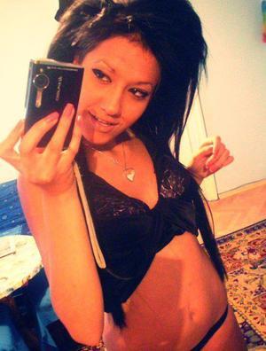 Looking for girls down to fuck? Marissa from Washington is your girl