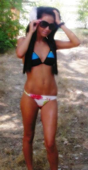 Looking for girls down to fuck? Carolyn from Connecticut is your girl