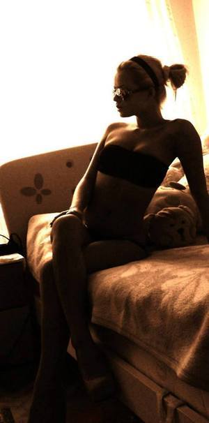 Jaqueline is a cheater looking for a guy like you!